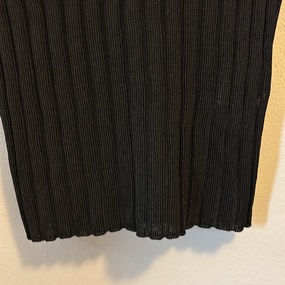 Free People Ribbed long sleeve Tie back sweater. NWOT. Black - Picture 3 of 5